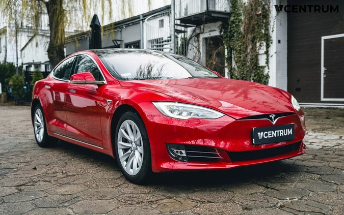 Tesla Model S cena 169900 przebieg: 57150, rok produkcji 2019 z Pleszew małe 137